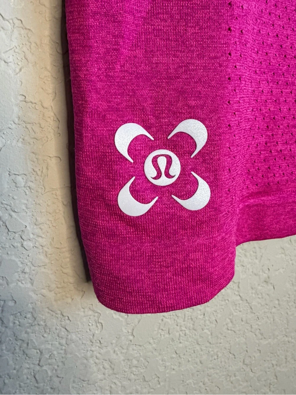 Lululemon Sea Wheeze Swiftly Breathe Cropped Tank Top Highlight Purple/Raspberry